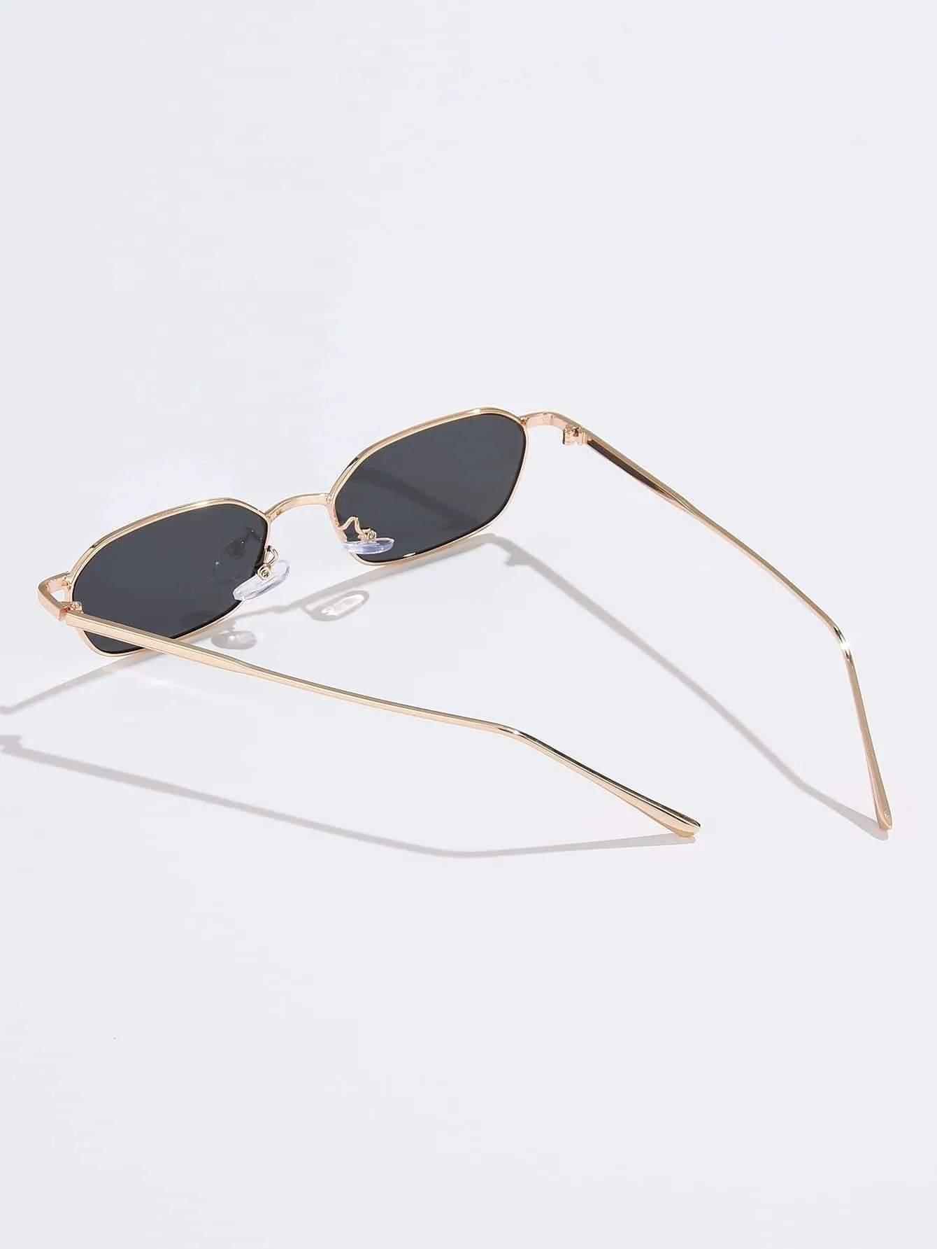 1pc Metal Frame Tinted Lens Sunglasses