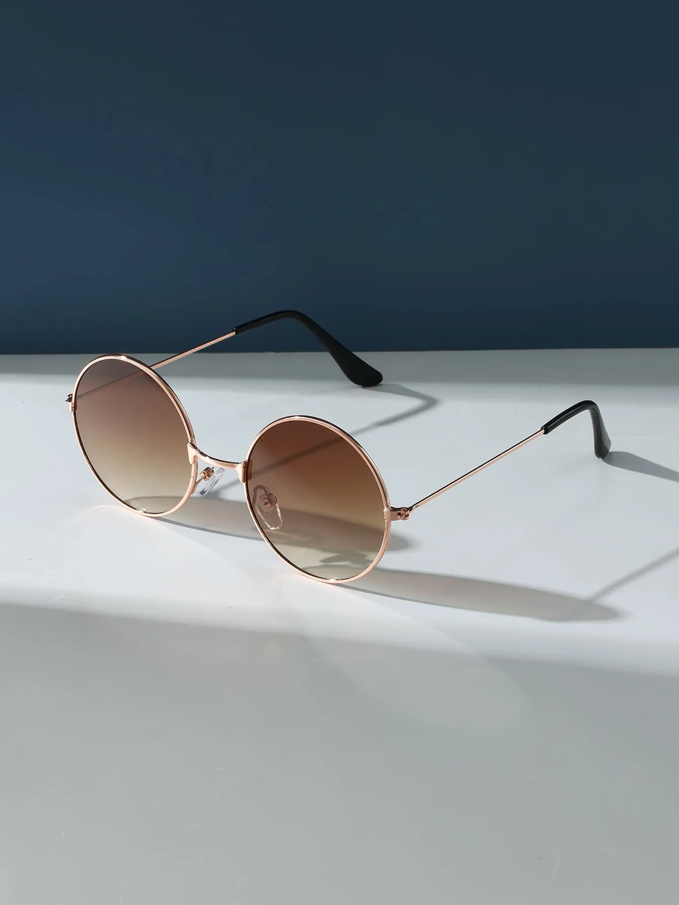1pc Round Metal Decor Sunglasses