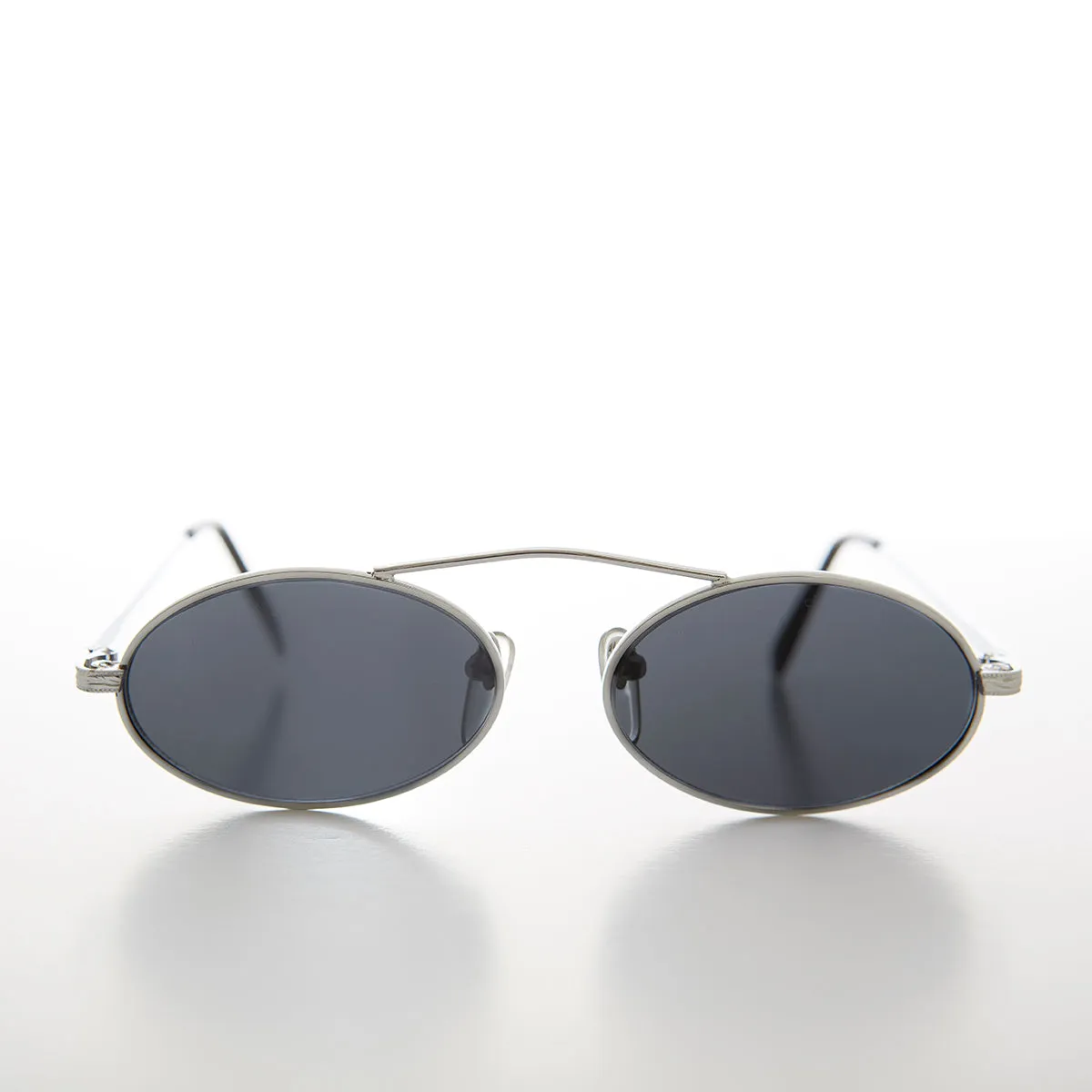 90s Oval Metal Aviator Sunglass with Floating Cross Bar - Avery