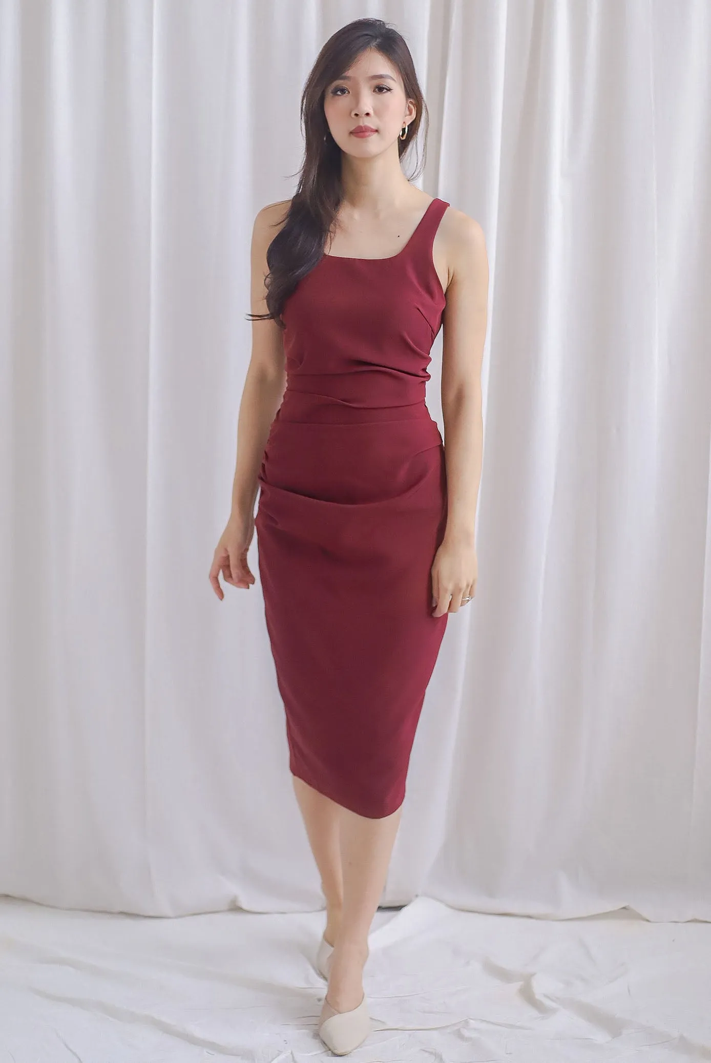 Acelynn Drape Bodycon Work Dress In Wine Red
