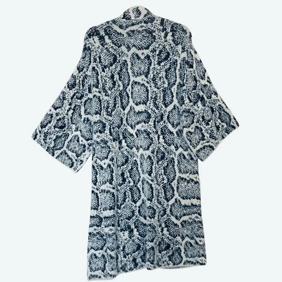 Anthropologie Akemi   Kin Sneak Print Long Fuzzy Sweater Duster Open Cardigan OS