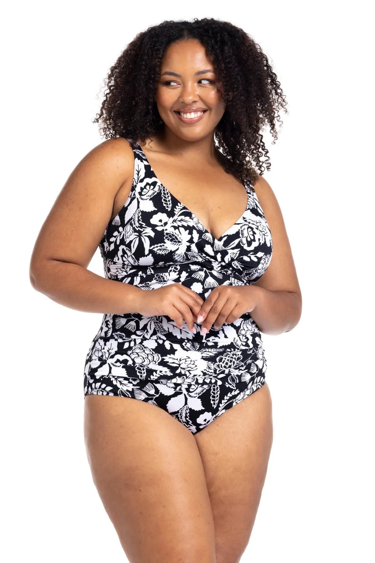 Artesands Cantata Forte Black Delacroix One Piece