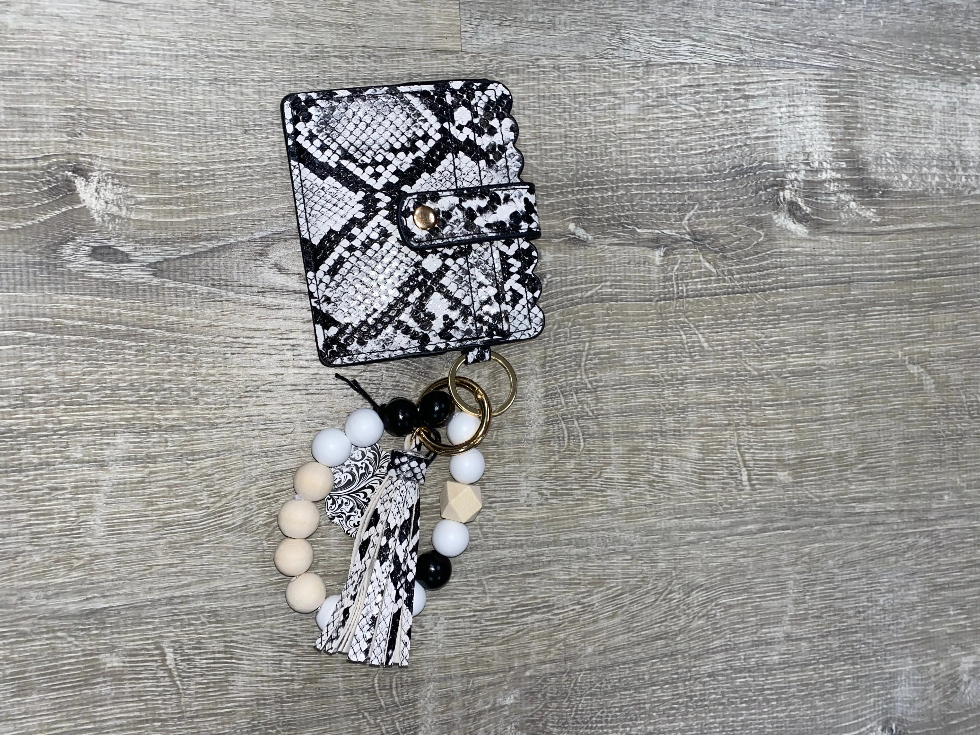 BEADED BANGLE WALLET
