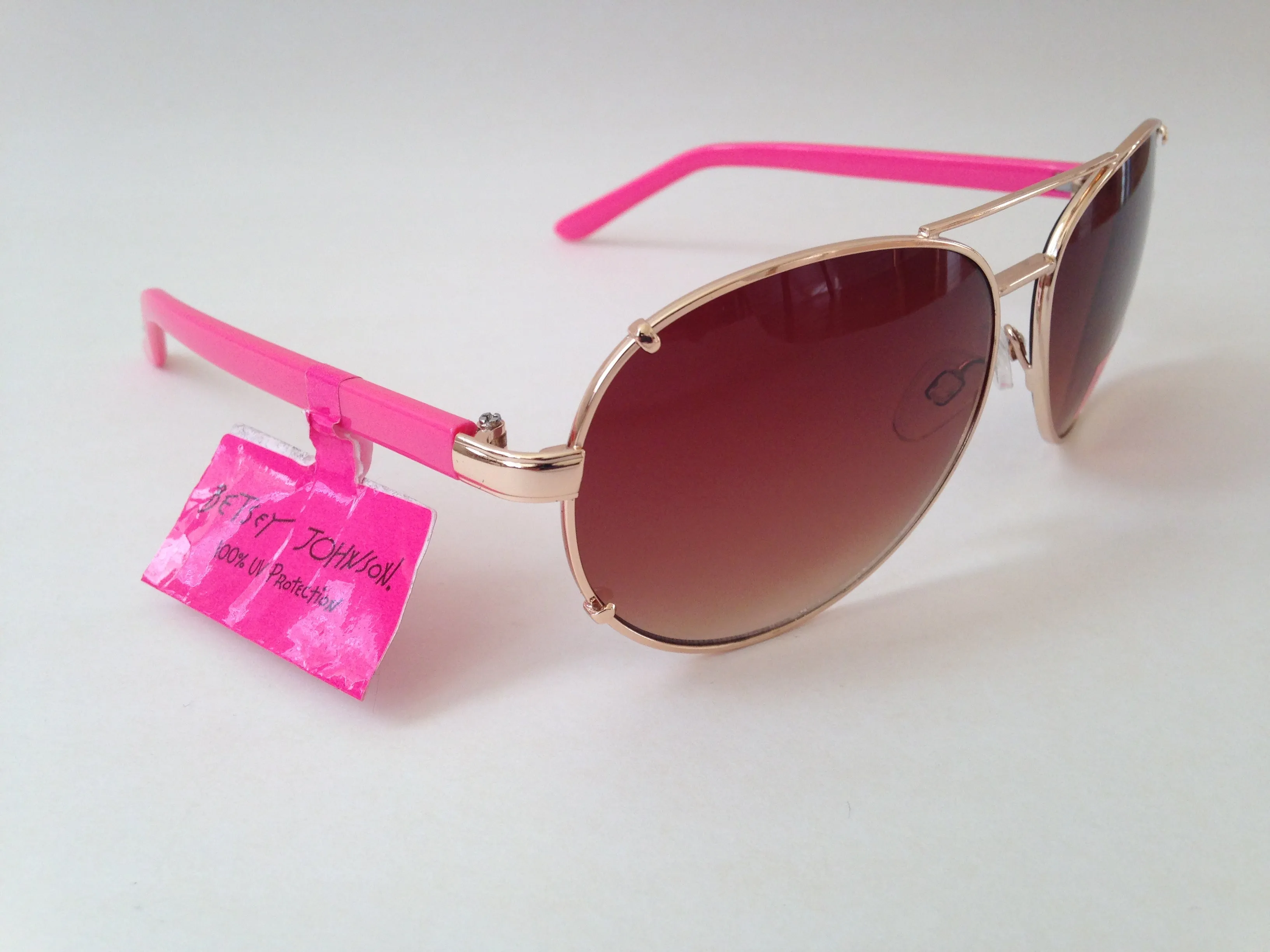 Betsey Johnson Aviator Sunglasses Gold And Pink Frame Brown Gradient Lens
