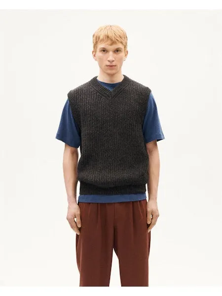Black Oliver Knitted Vest