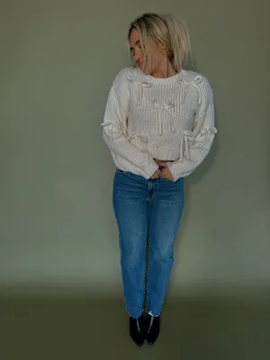 BOW APPLIQUE SWEATER