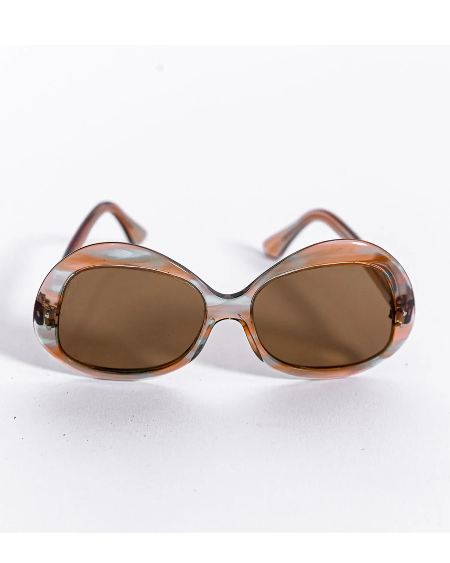 Brown vintage sunglasses