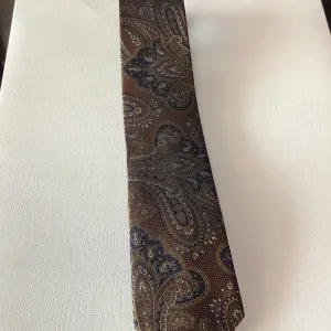 Bruno Piattelli Rust Black Paisley Silk Tie