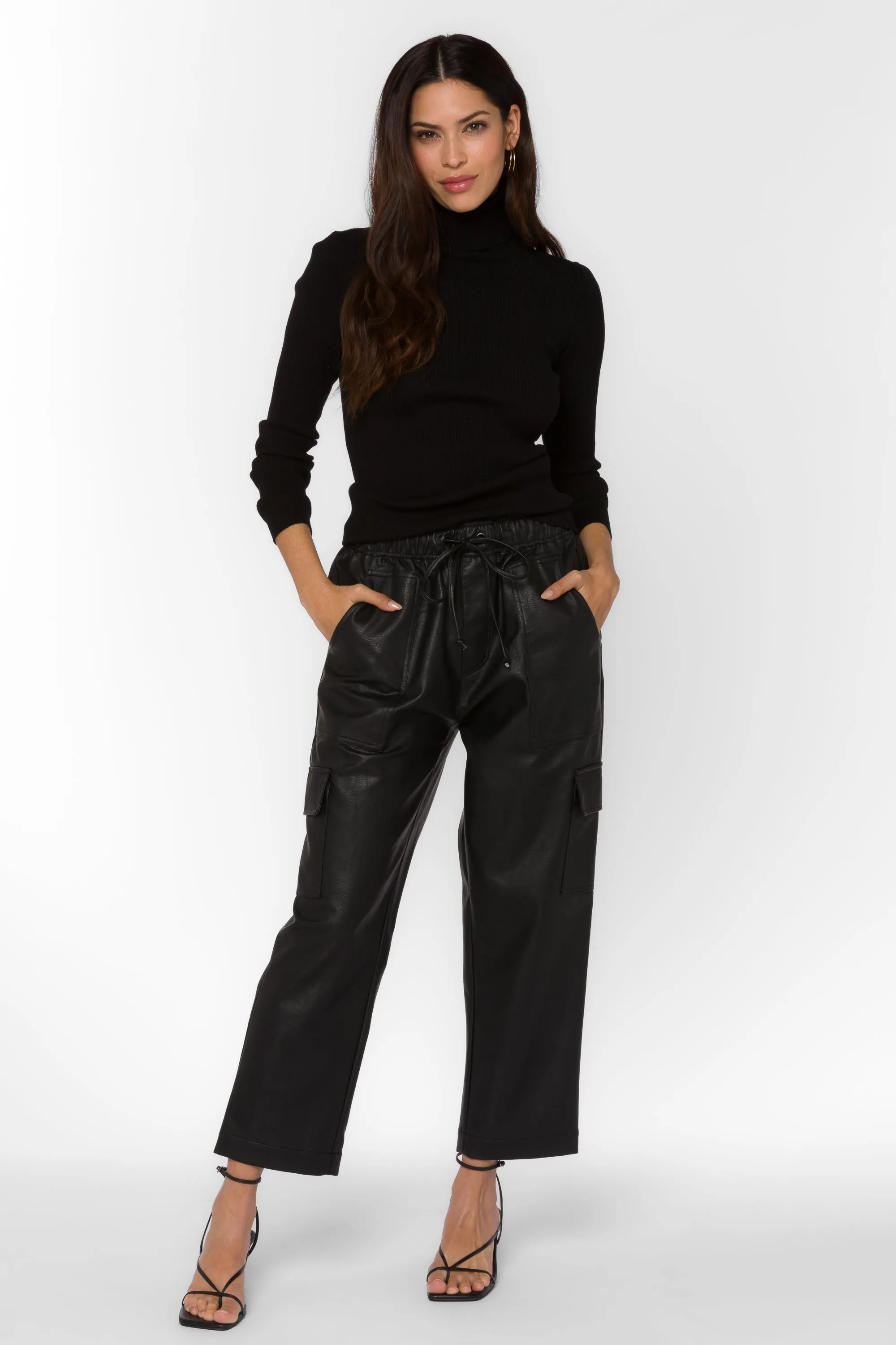 Cindy Black Sweater