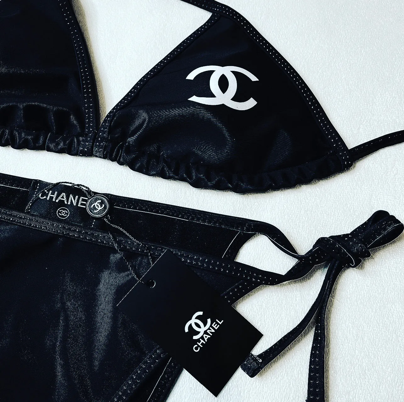Classy (black)