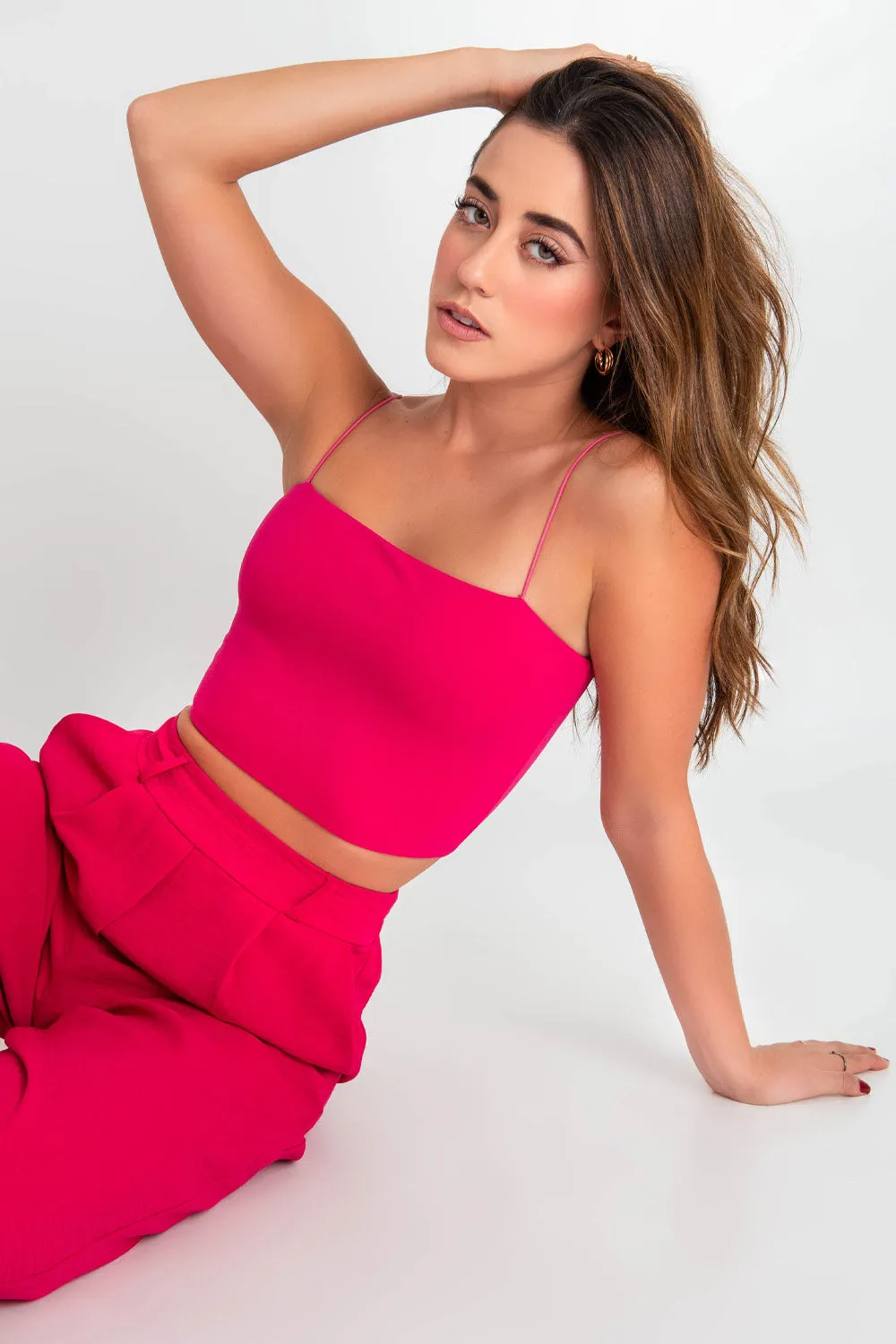 Crop top bandeau con tirantes