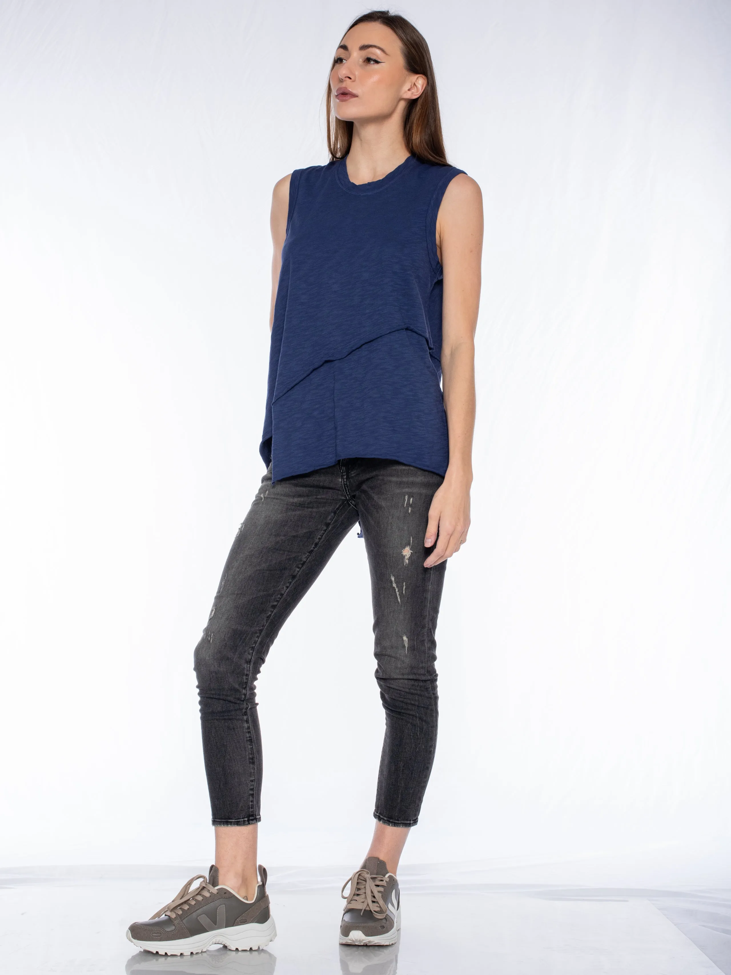 Crossover Hem Shirttail Shell