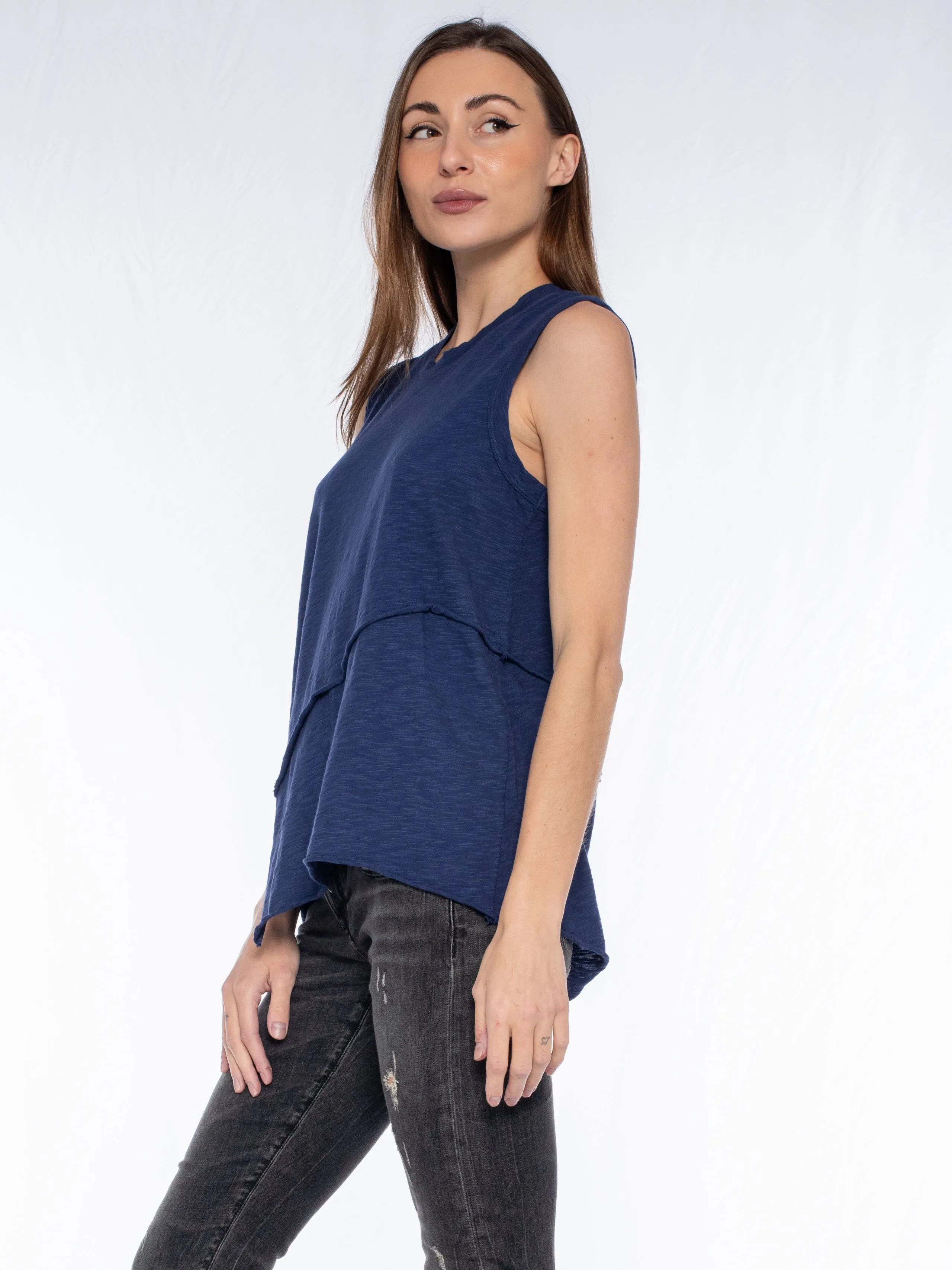 Crossover Hem Shirttail Shell