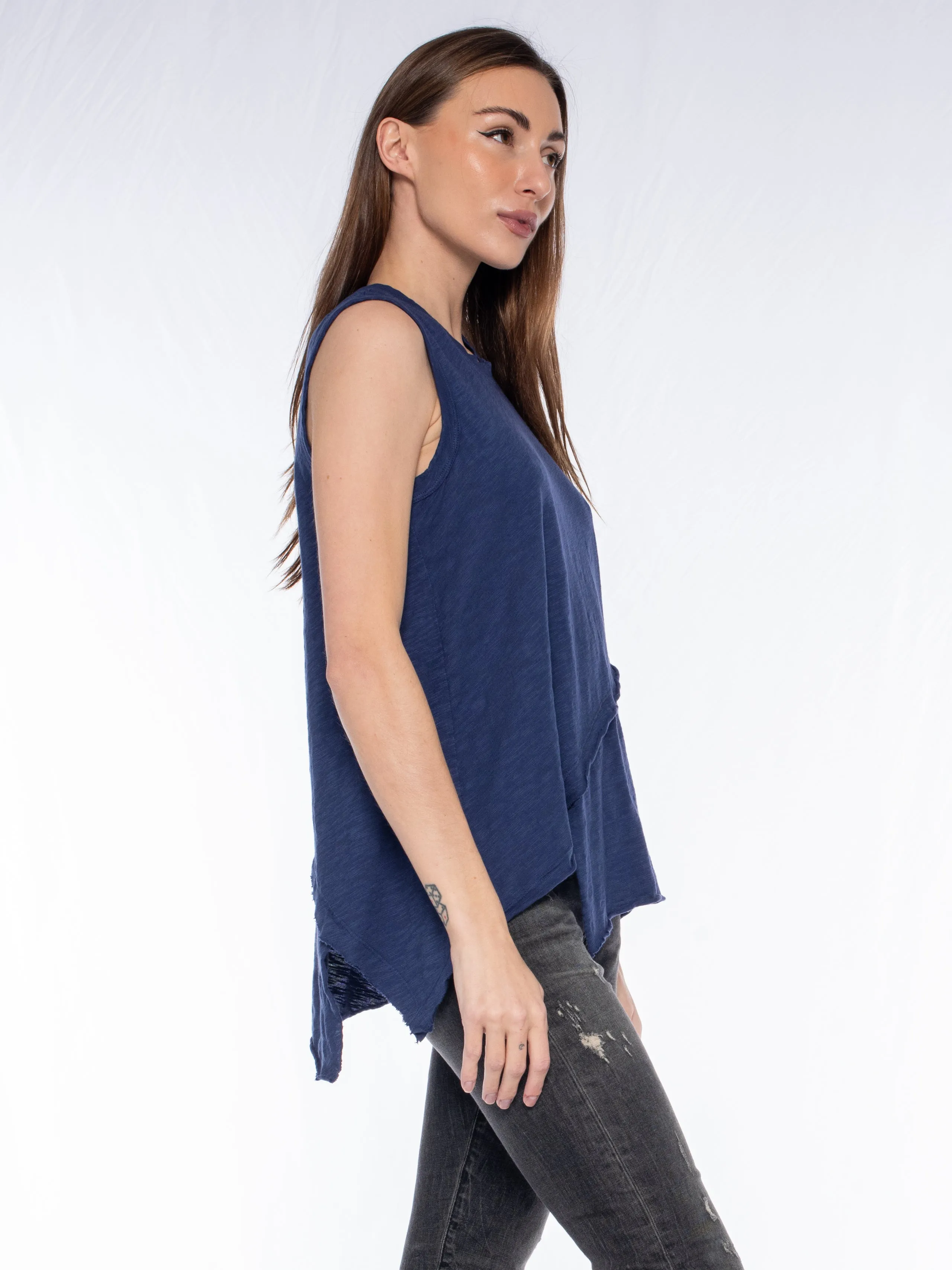Crossover Hem Shirttail Shell