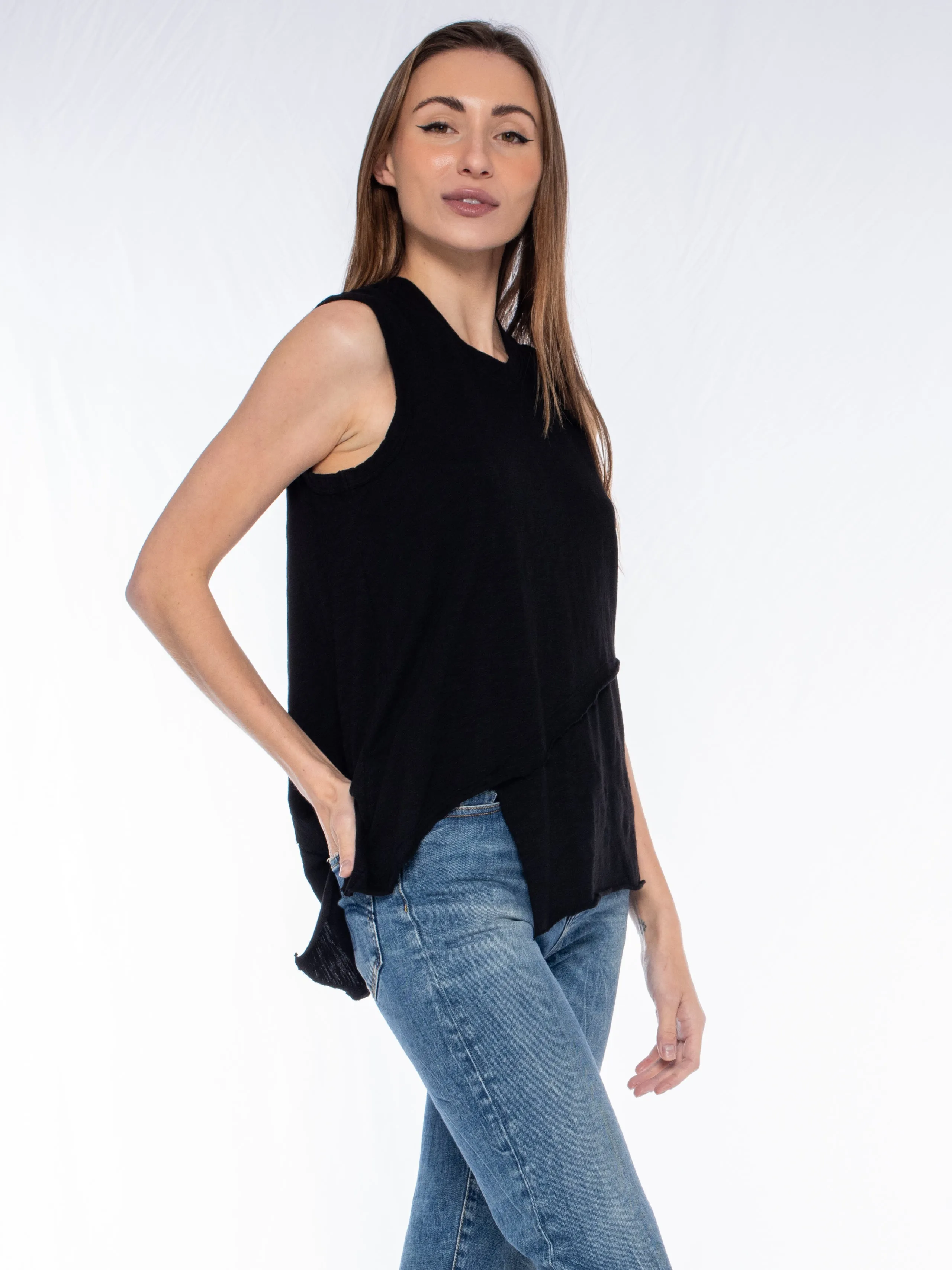 Crossover Hem Shirttail Shell