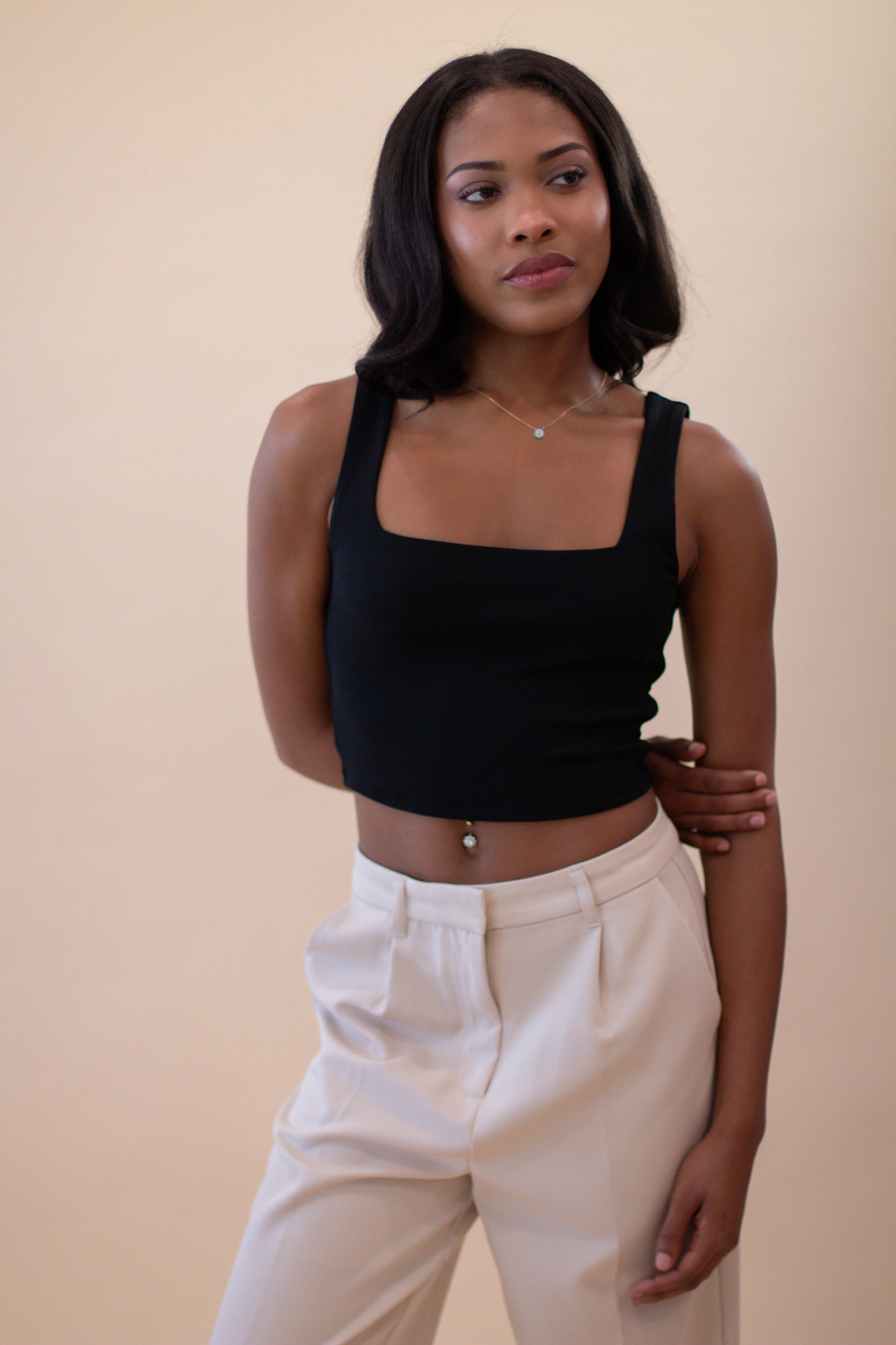 Cynthia Elevated Crop (Black)