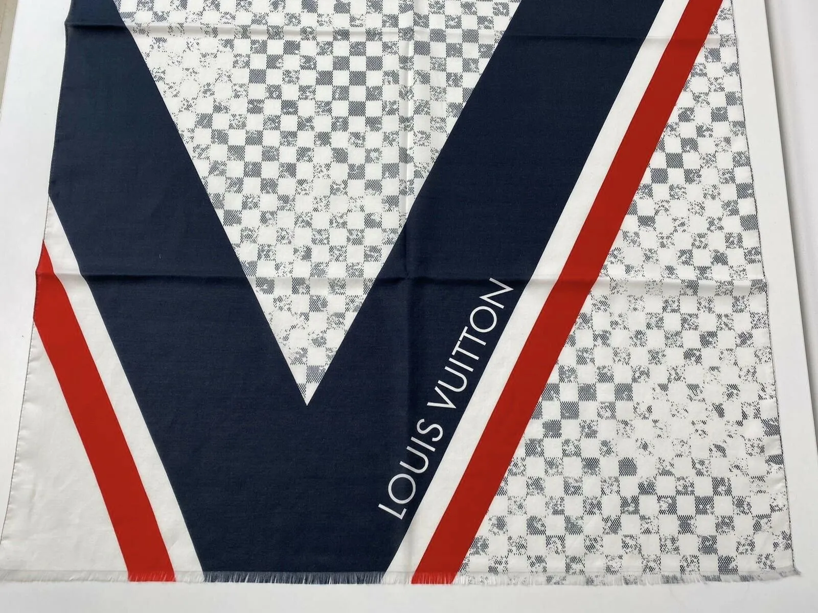 Damier Latitude Scarf