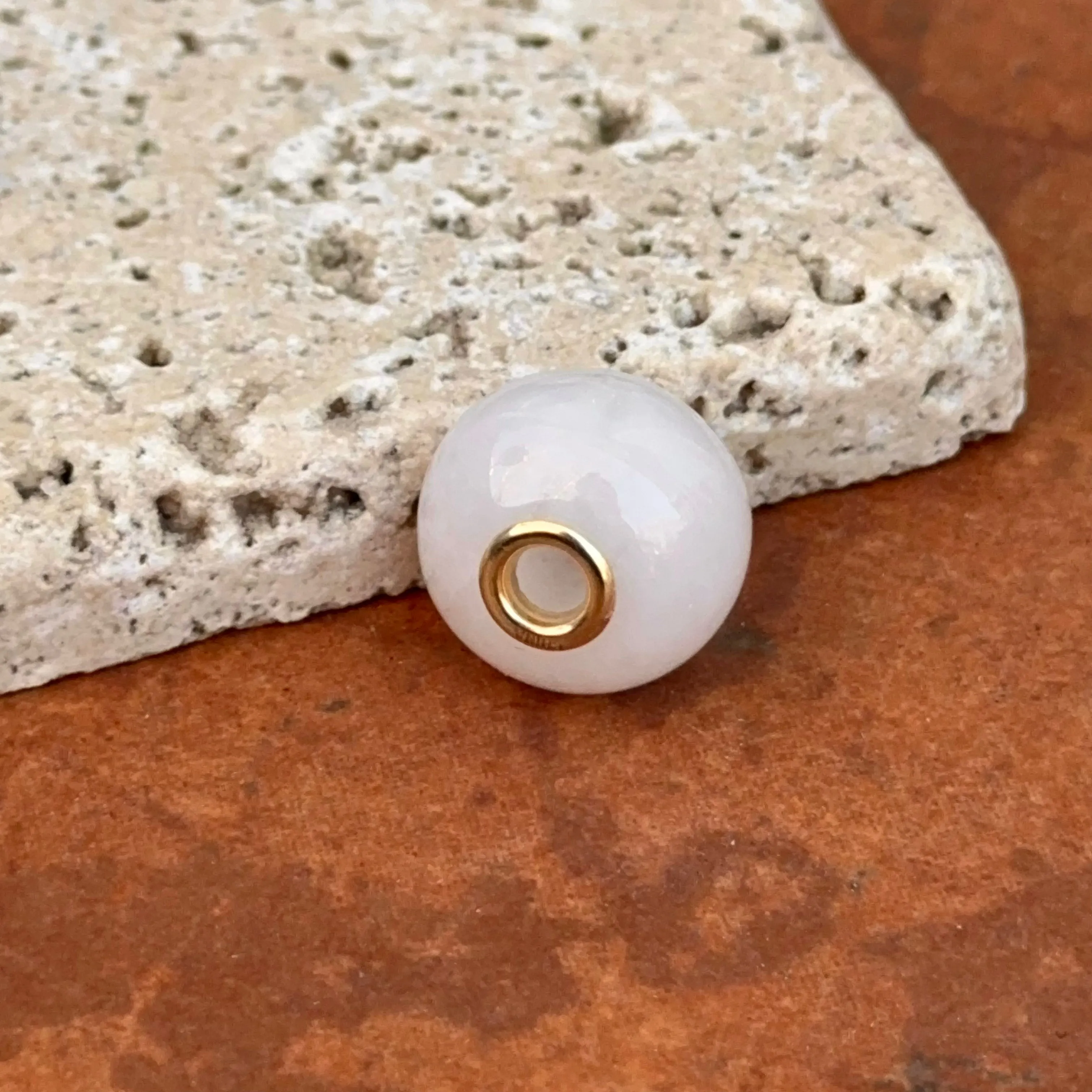 Estate 14KT Yellow Gold White Jade Round Pendant Slide