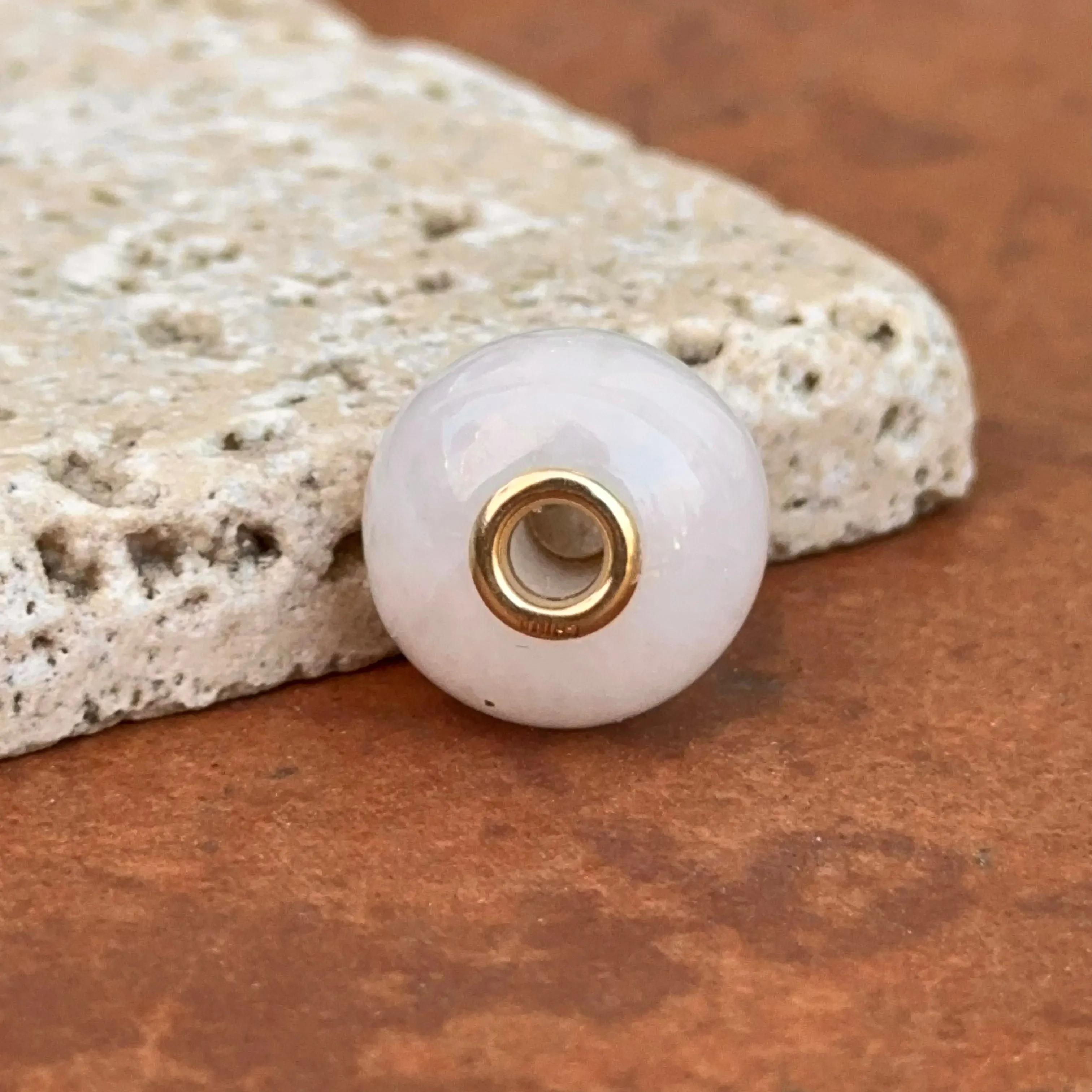 Estate 14KT Yellow Gold White Jade Round Pendant Slide