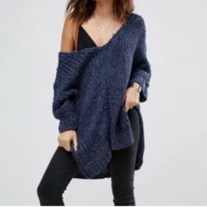 Free People Georgia Blue V-Neck Chunky Sweater Size Small