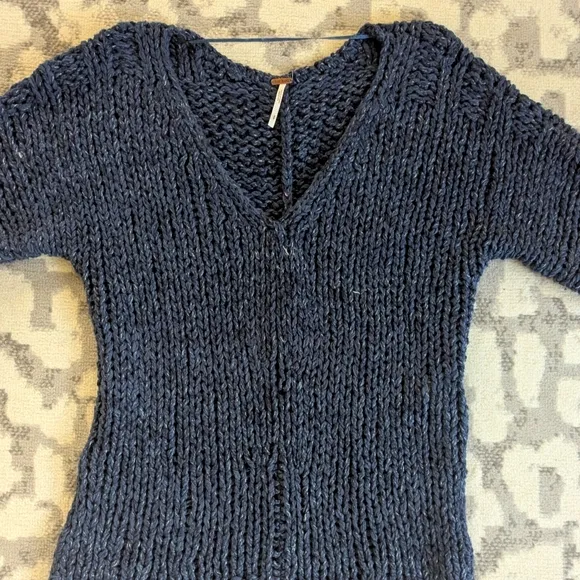 Free People Georgia Blue V-Neck Chunky Sweater Size Small