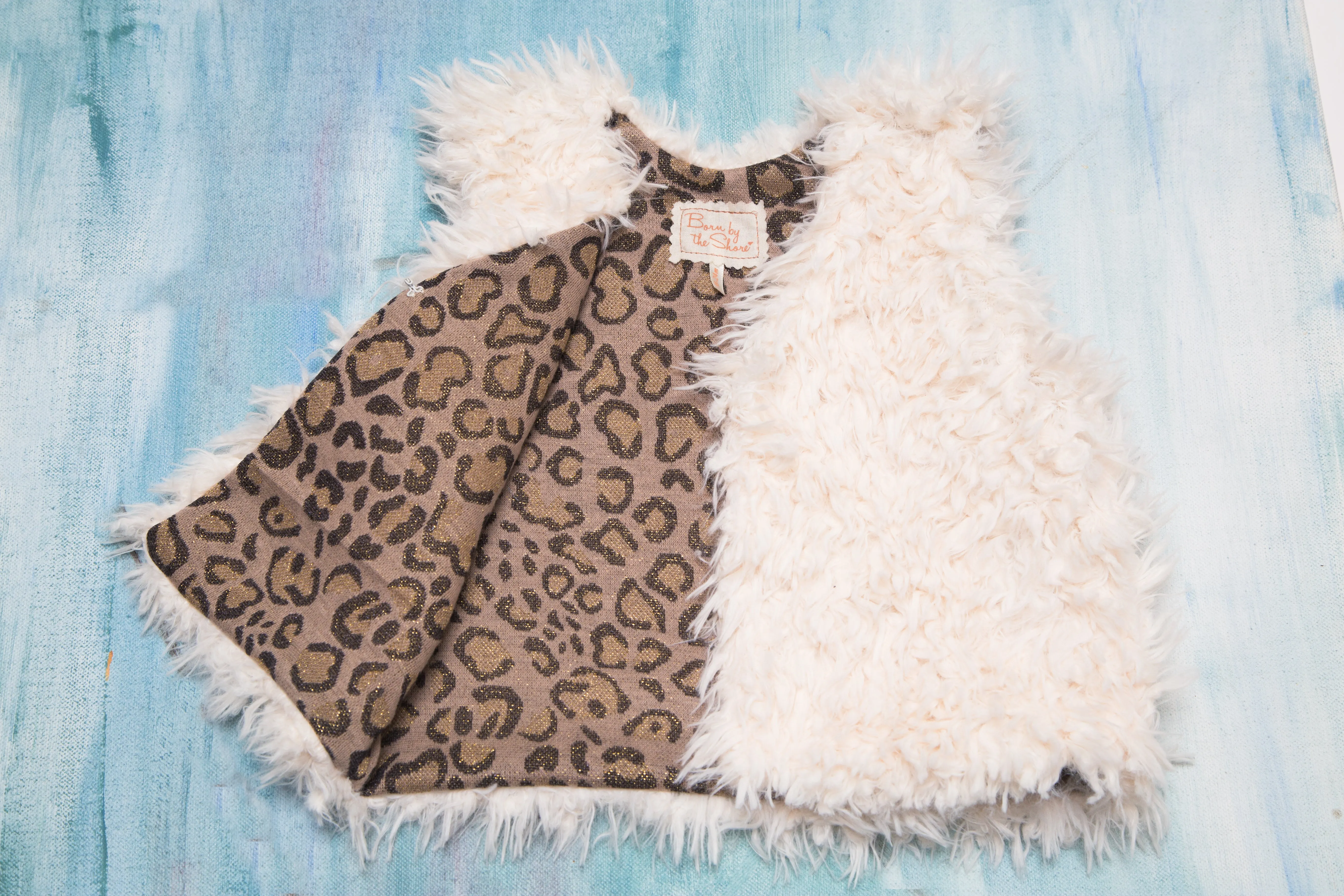 Girls White Faux Fur Vest | Leonie