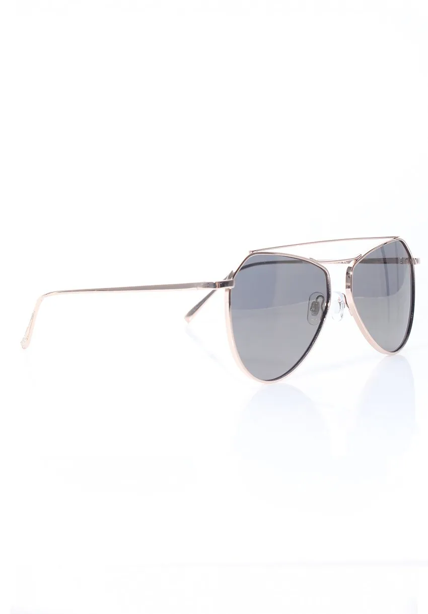 Gold Framed Aviator Sunglasses