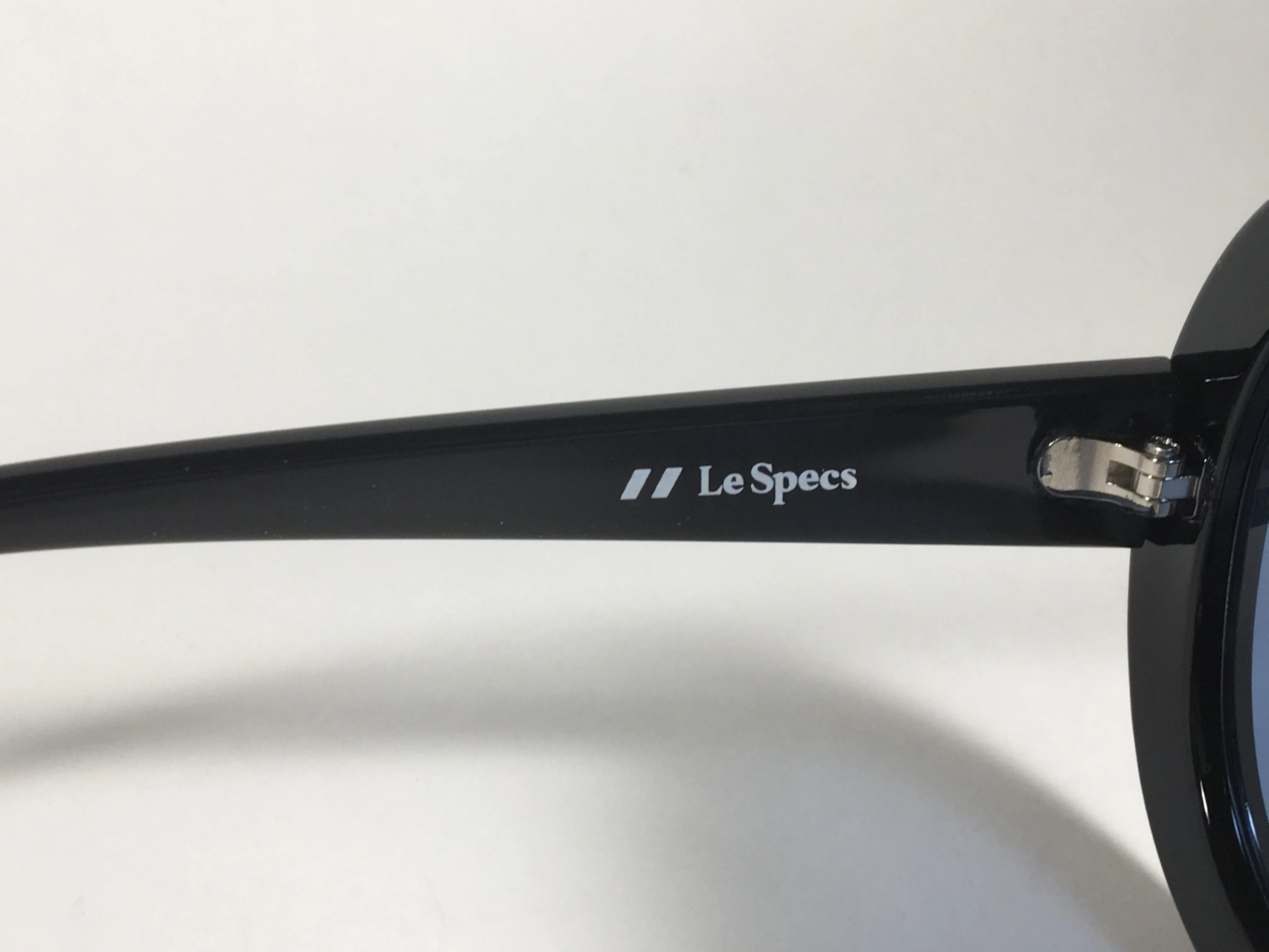 Le Specs Inferno Large Aviator Pilot Sunglasses Black Gloss Blue Tinted Lens LSP1802400