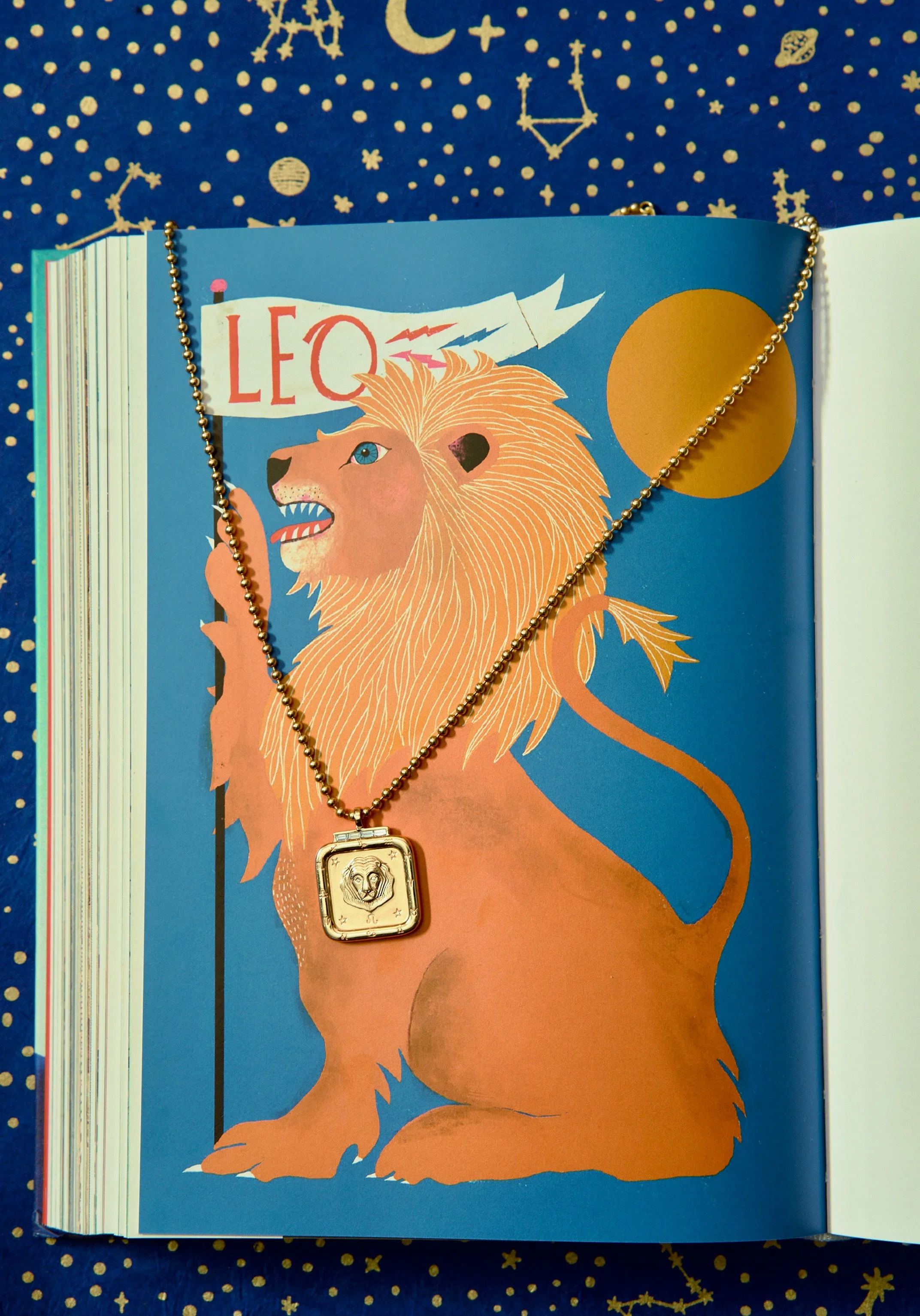 Leo Zodiac Pendant