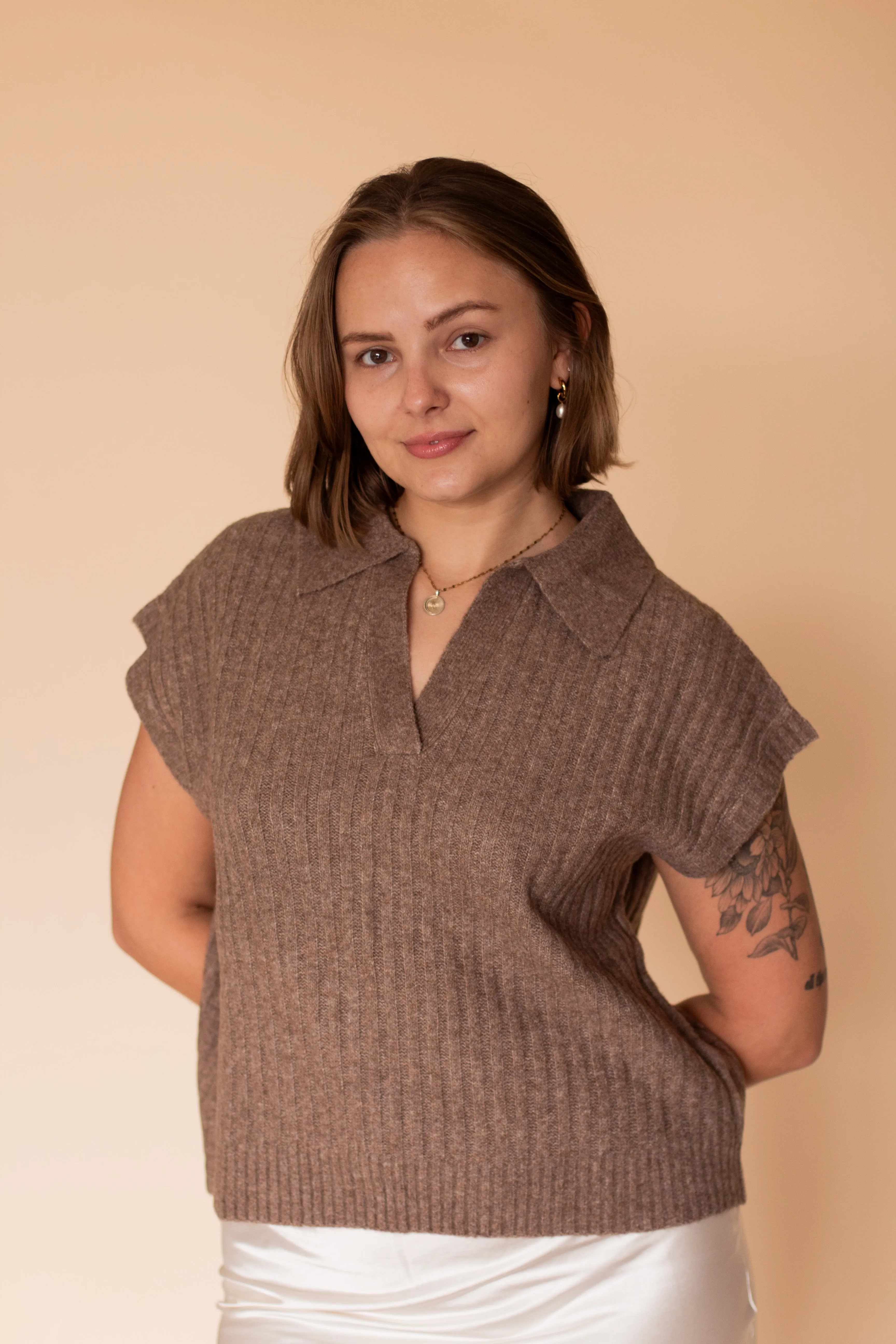 Morgan Knit Sweater Vest (Mocha)