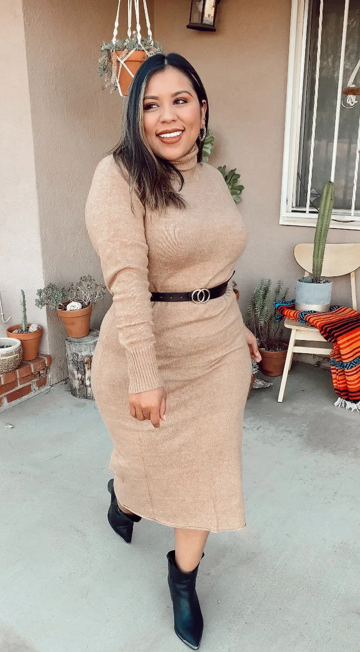 NATASHA SWEARTER DRESS