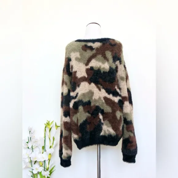 NEW! Anthropologie Cloth &amp; Stone Fuzzy Camo Sweater Green Black Size L