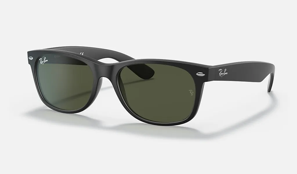 New Wayfarer | Rubber Black with Green | Ray Ban