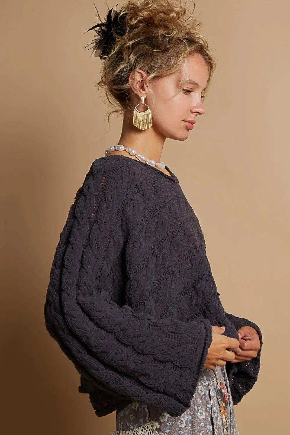 'Ona' Round Neck Cable Knit Cropped Sweater
