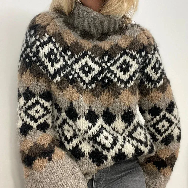 PATRICIA - GEOMETRIC CONTRAST SWEATER