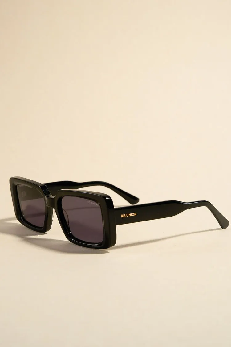 REUNION - Manhattan Black Square Sunglasses
