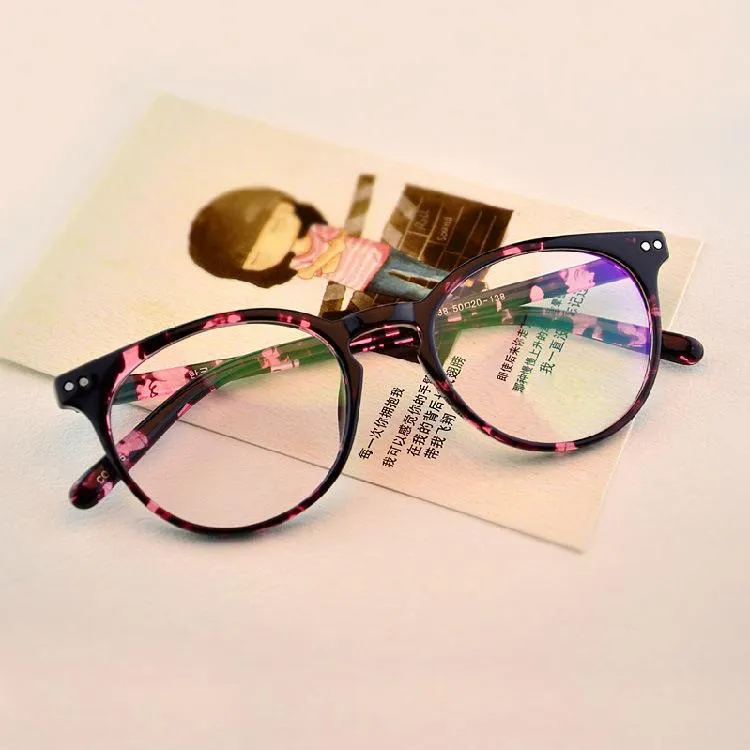 Round Vintage Clear Lens Glasses For Men And Women -Unique and Classy