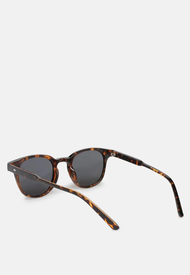 Round Wayfarer Sunglasses By RAG