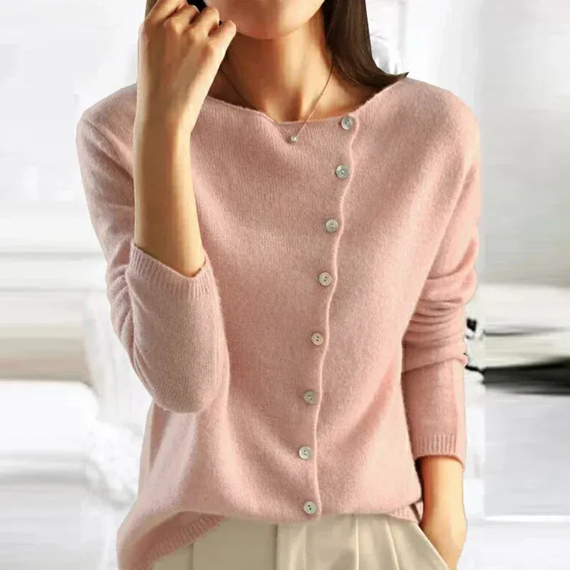 Stella® | Elegant sweater with trendy button closure