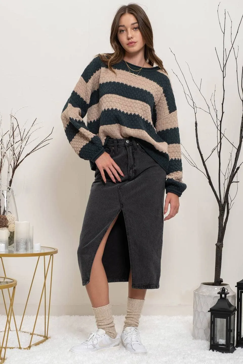 STRIPED CREW KNIT SWEATER