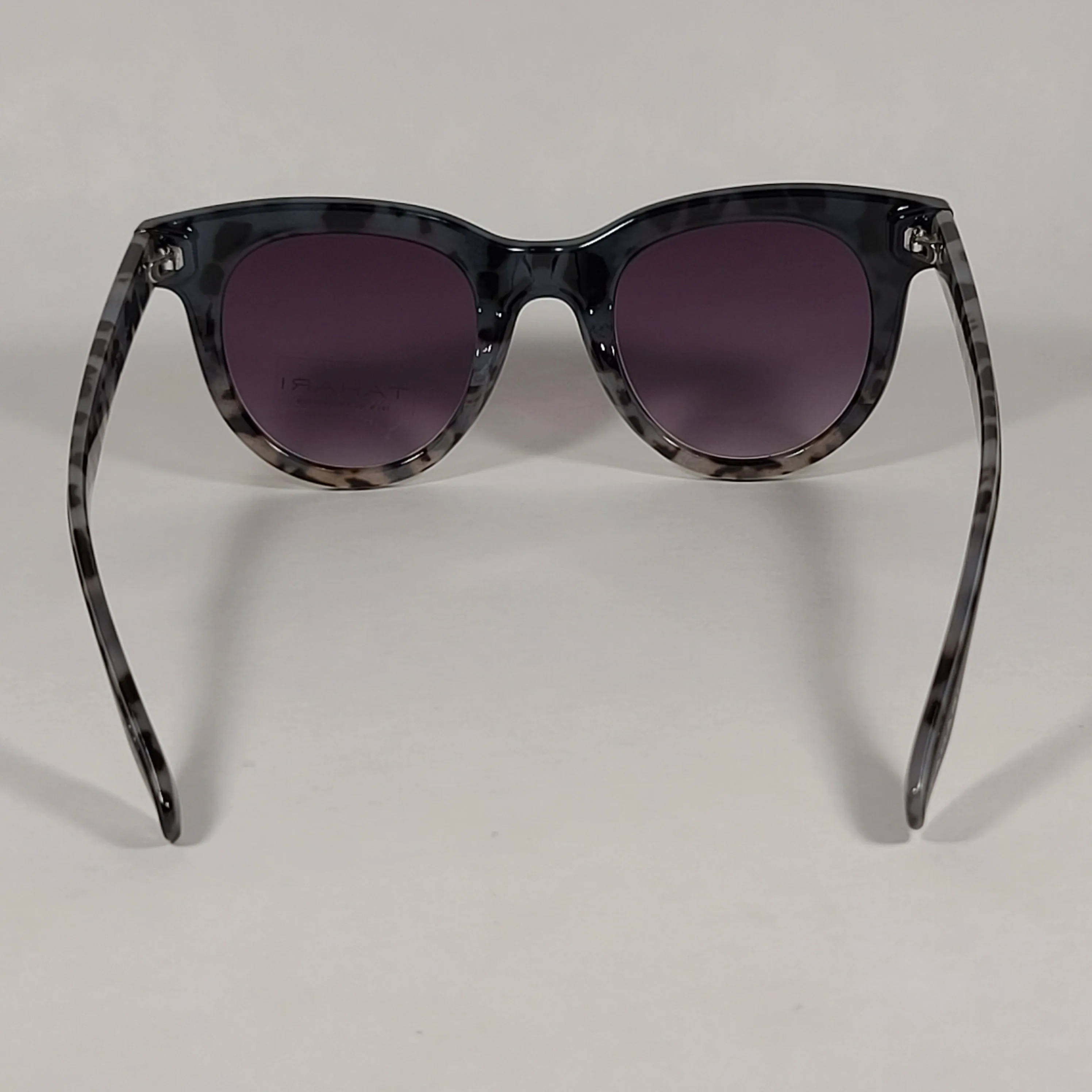 Tahari Round Sunglasses Black Oatmeal Frame Gray Smoke Gradient Lens TH775 OXOAT