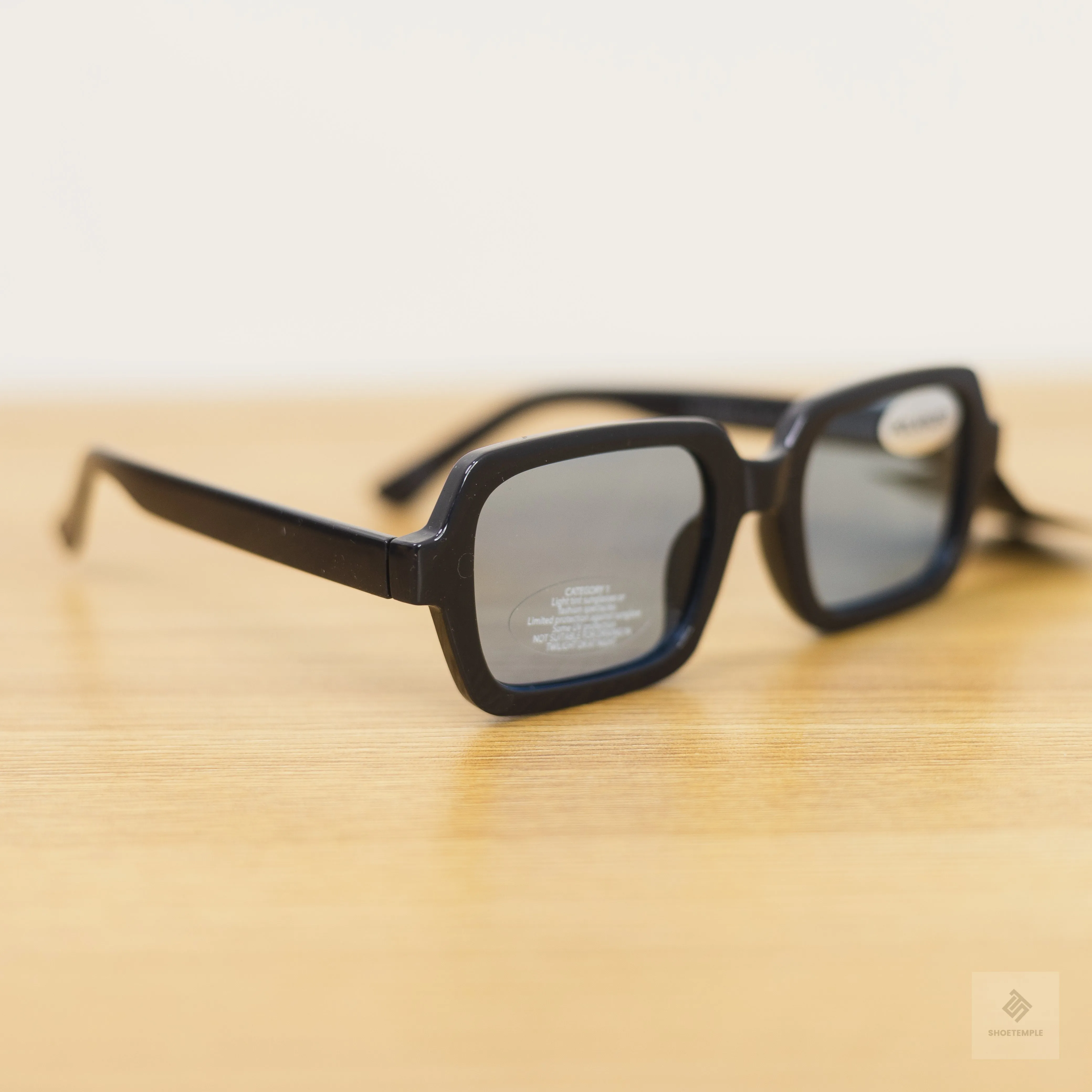 The Cruise Polarized Sunglasses - Navy