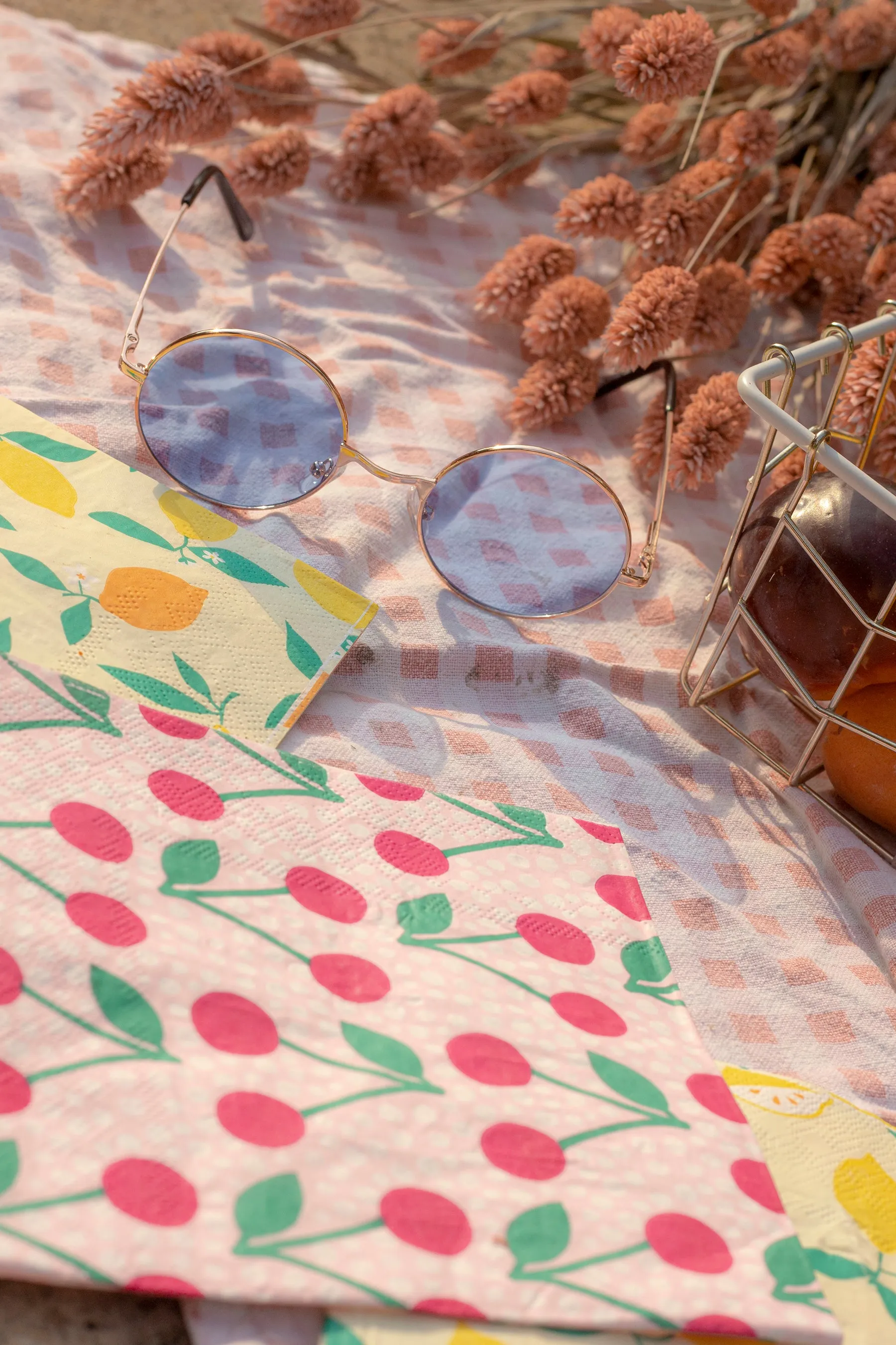Tint Round Frame Sunglasses