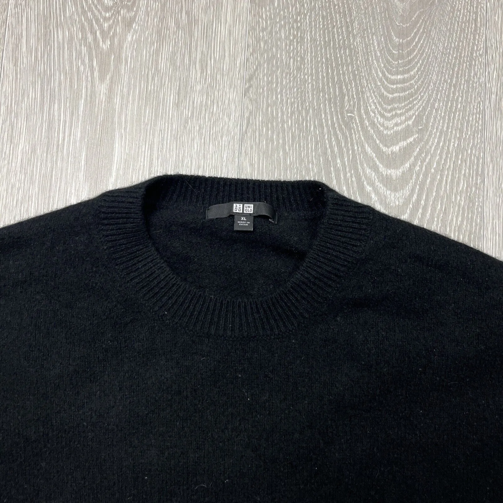 Uniqlo Womens Black 100% Wool Jumper Size XL