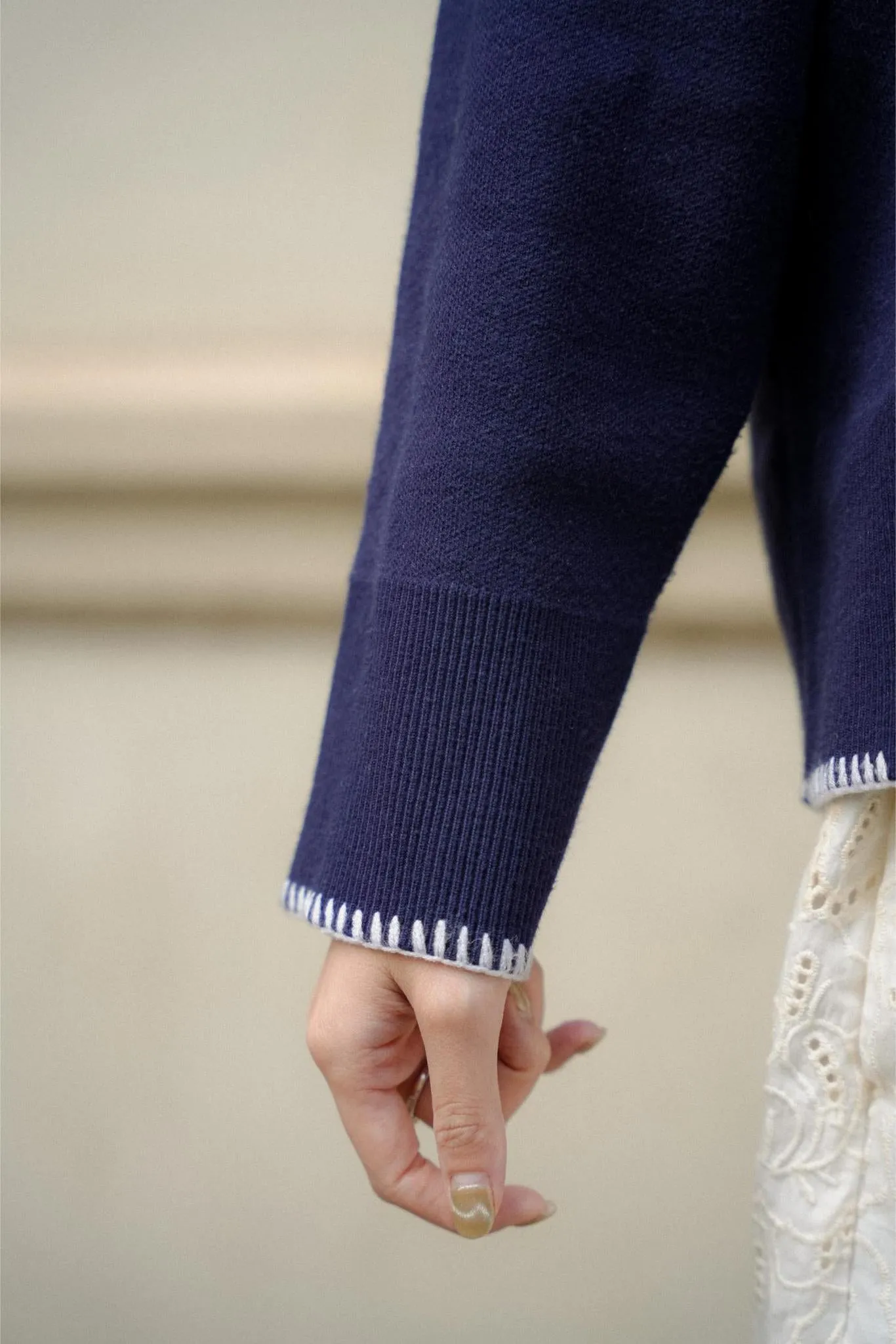 VICKY KNIT SWEATER