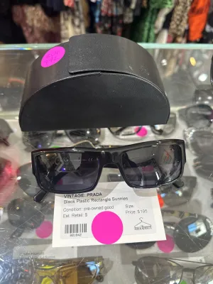 Vintage: PRADA Black Plastic Rectangle Sunnies