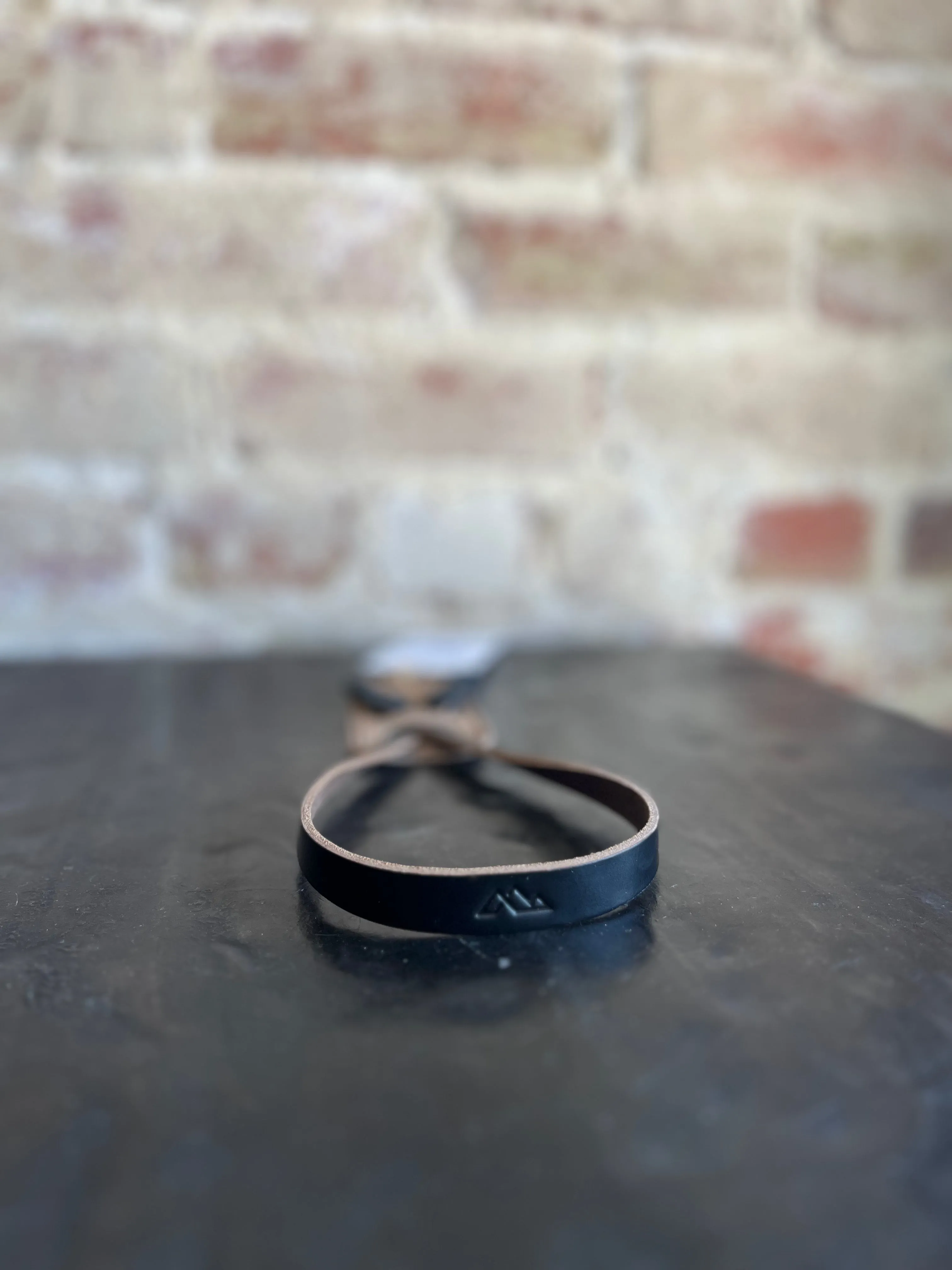 Water Resistant Leather Sunglass Strap- Black