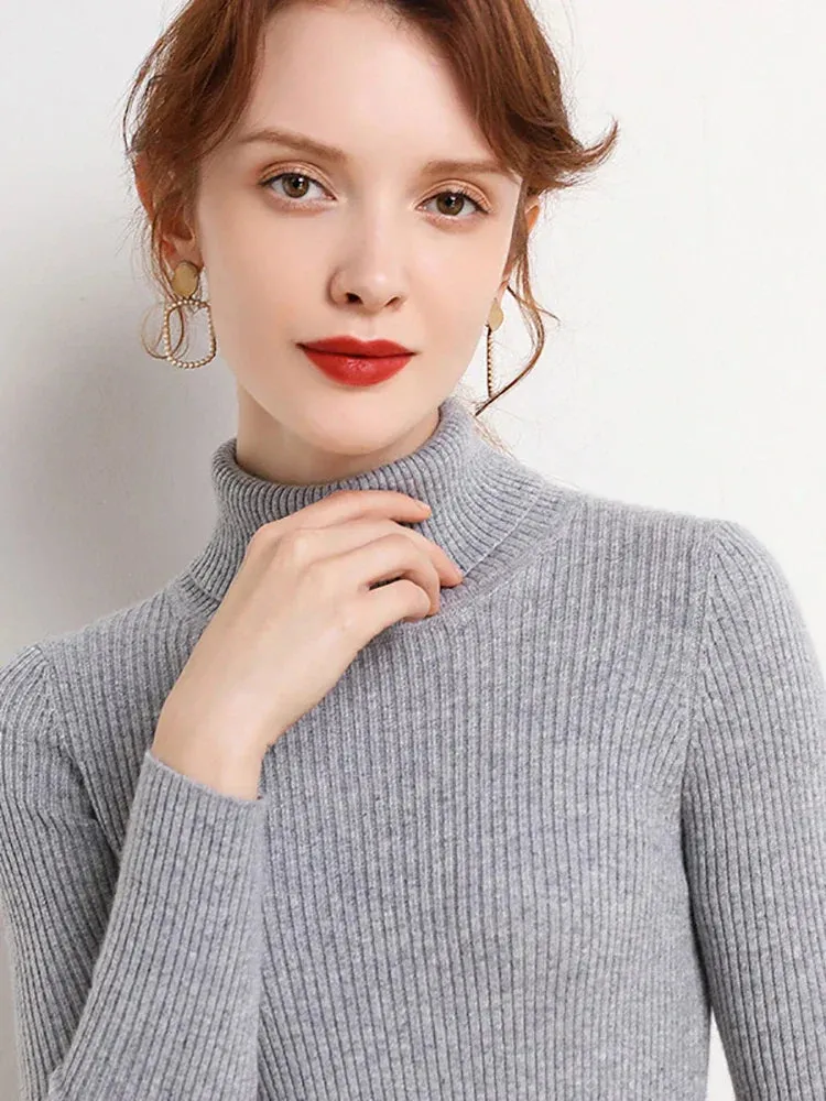 Women's fall turtleneck knit sweater
