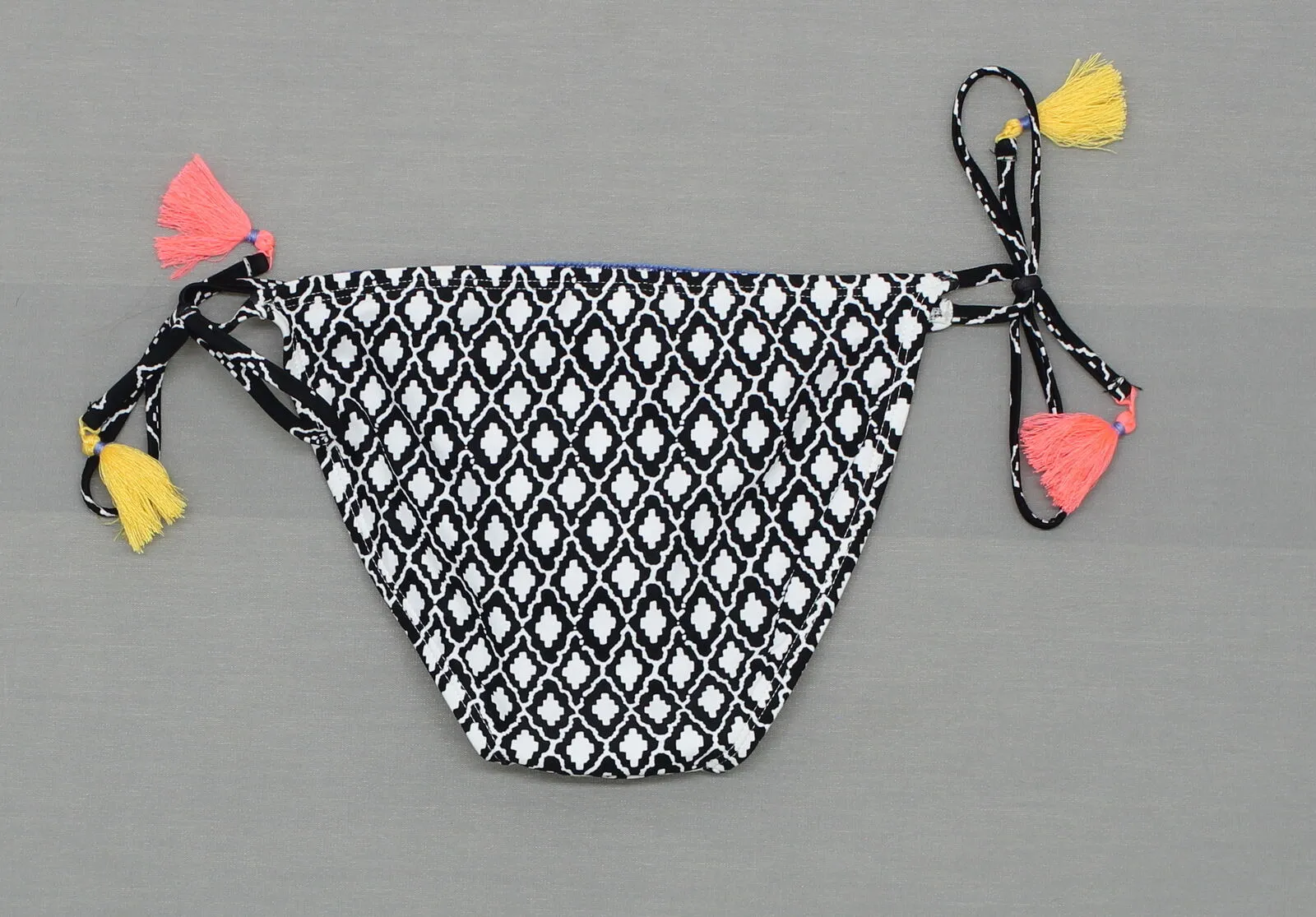 Xhilaration Women's String Bikini Swim Bottom Black XS